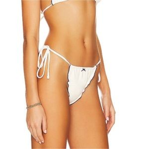Frankie’s Tidal Skimpy String Bikini Bottom
Color: honeymoon phase 
Size: M